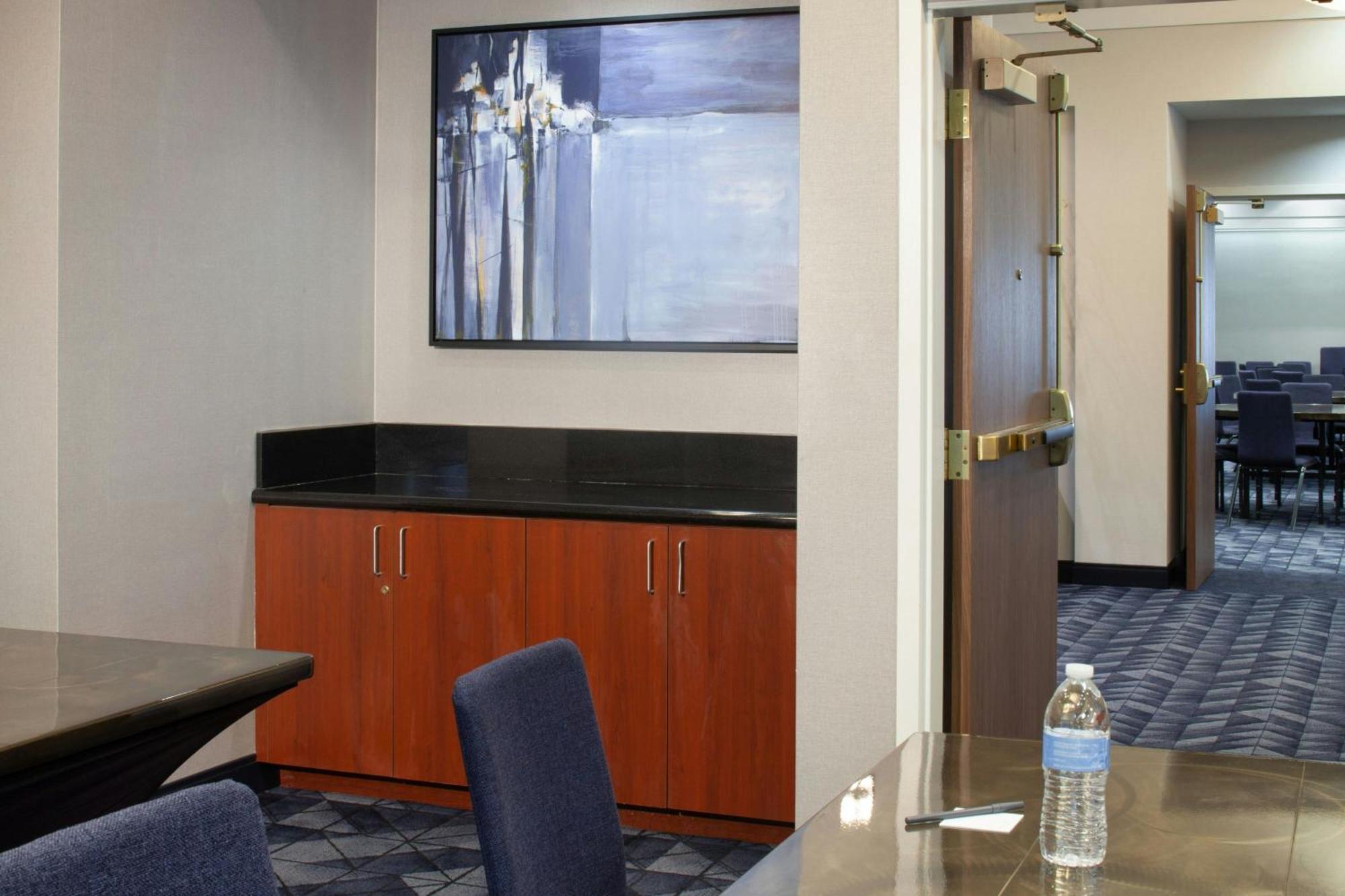 Courtyard By Marriott Newark Silicon Valley Extérieur photo