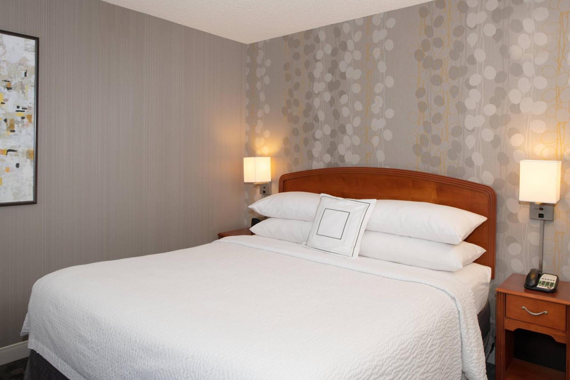 Courtyard By Marriott Newark Silicon Valley Extérieur photo