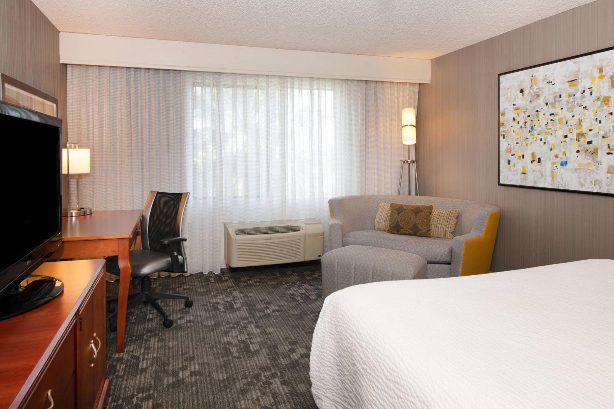 Courtyard By Marriott Newark Silicon Valley Extérieur photo